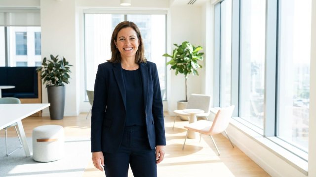 Selbstbewusst auftreten im Beruf: Mehr Durchsetzungskraft als Frau im Job